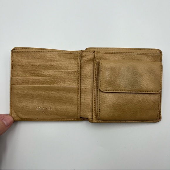 Chanel Bifold Leather Wallet in Tan - Picture 6 of 17